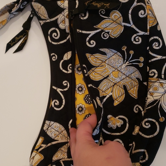 Vera Bradley purse - Picture 3 of 4